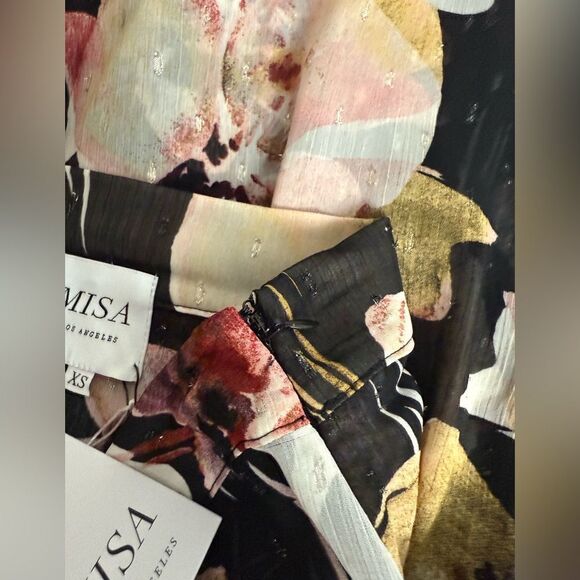 Misa Sky Floral Asymmetrical skirt NWT Size XS - Picture 2 of 9